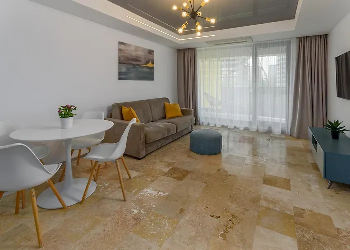 Astria Mediterana - Complex Novum